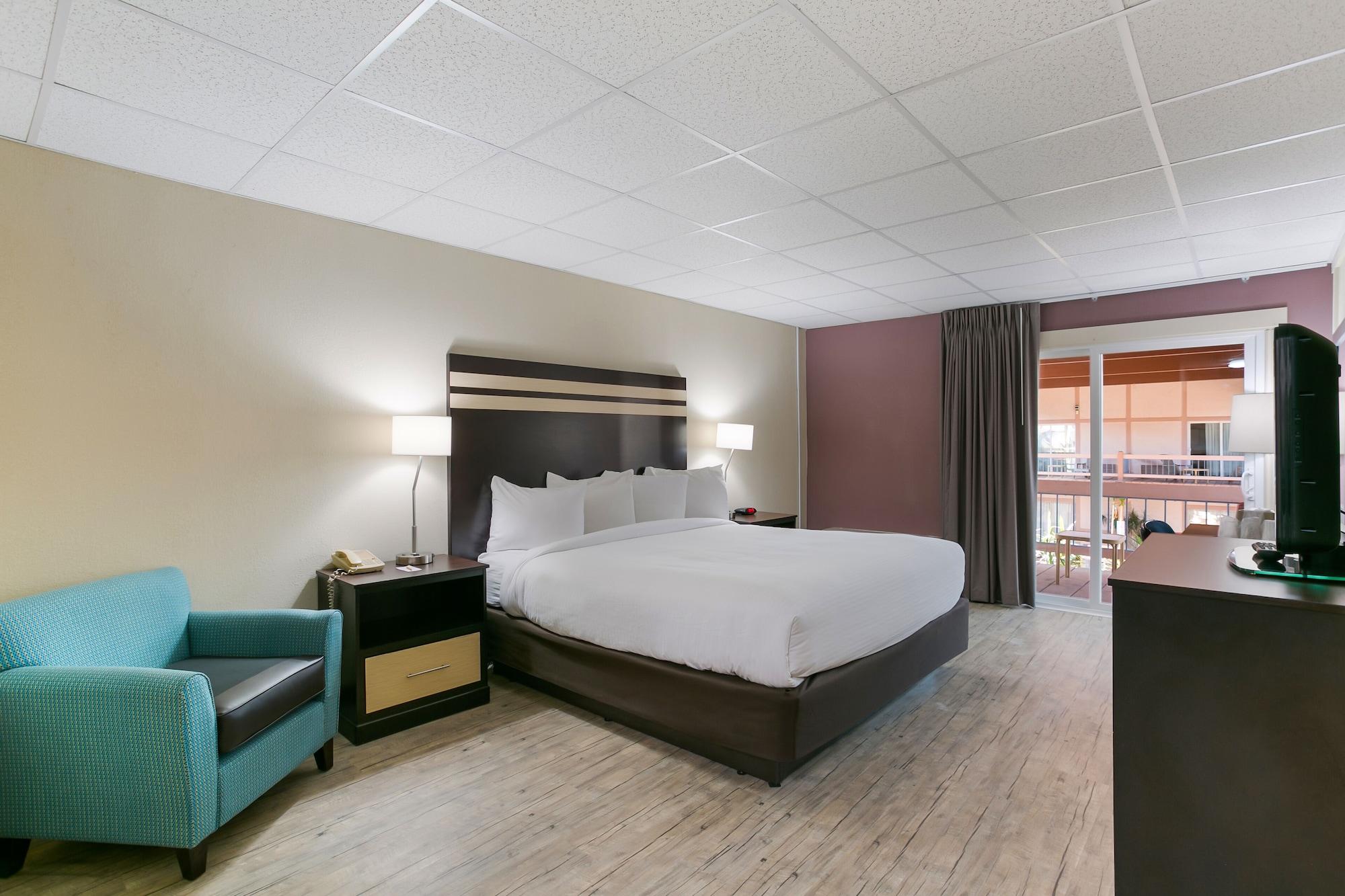 Eisenhower And Conference Center 3*