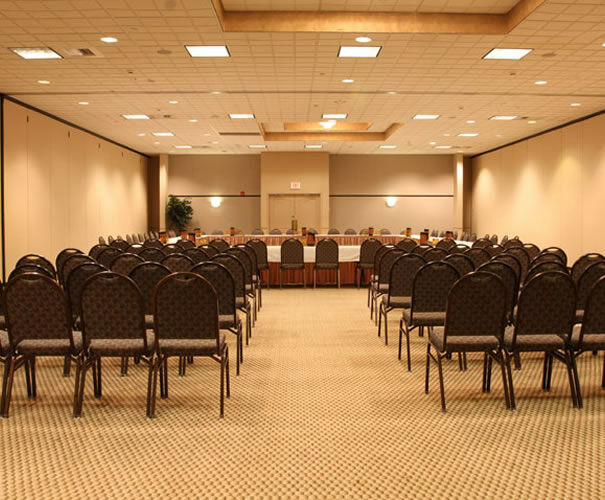 Eisenhower And Conference Center 3*